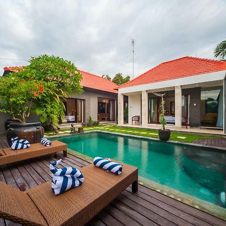 Casa Priya Canggu ภายนอก รูปภาพ